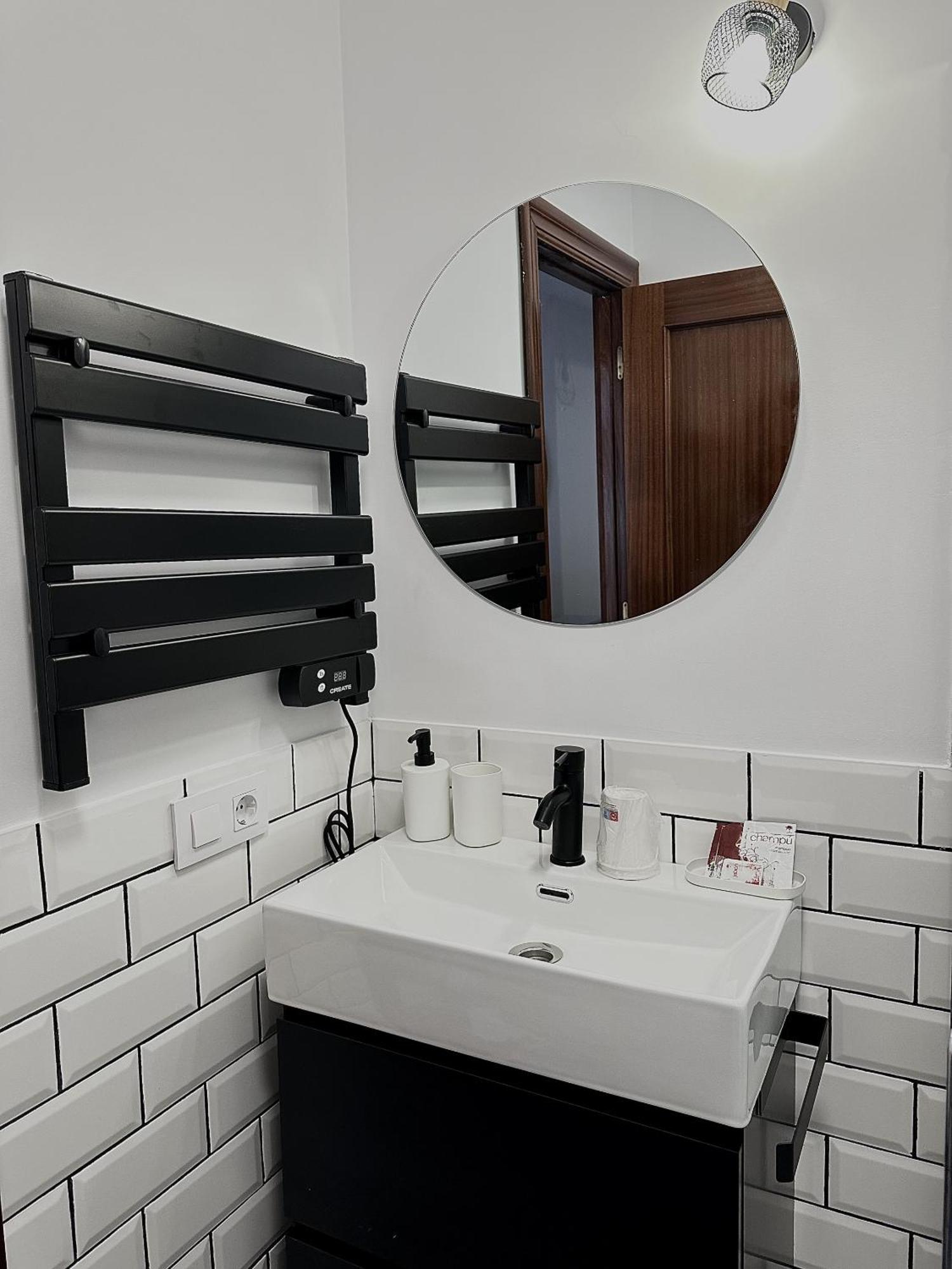 Apartamentos Val De Comillas Eksteriør billede