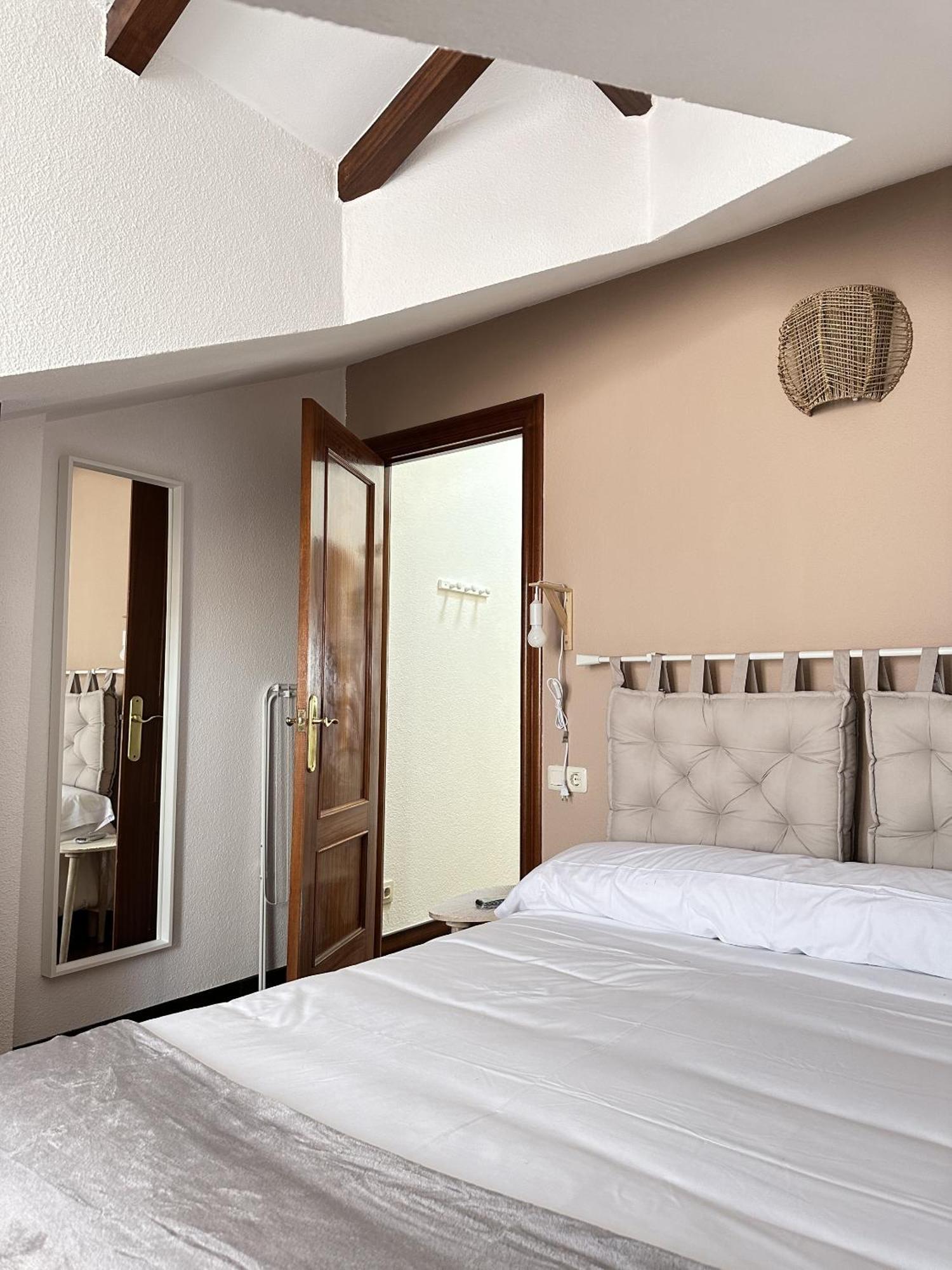Apartamentos Val De Comillas Eksteriør billede