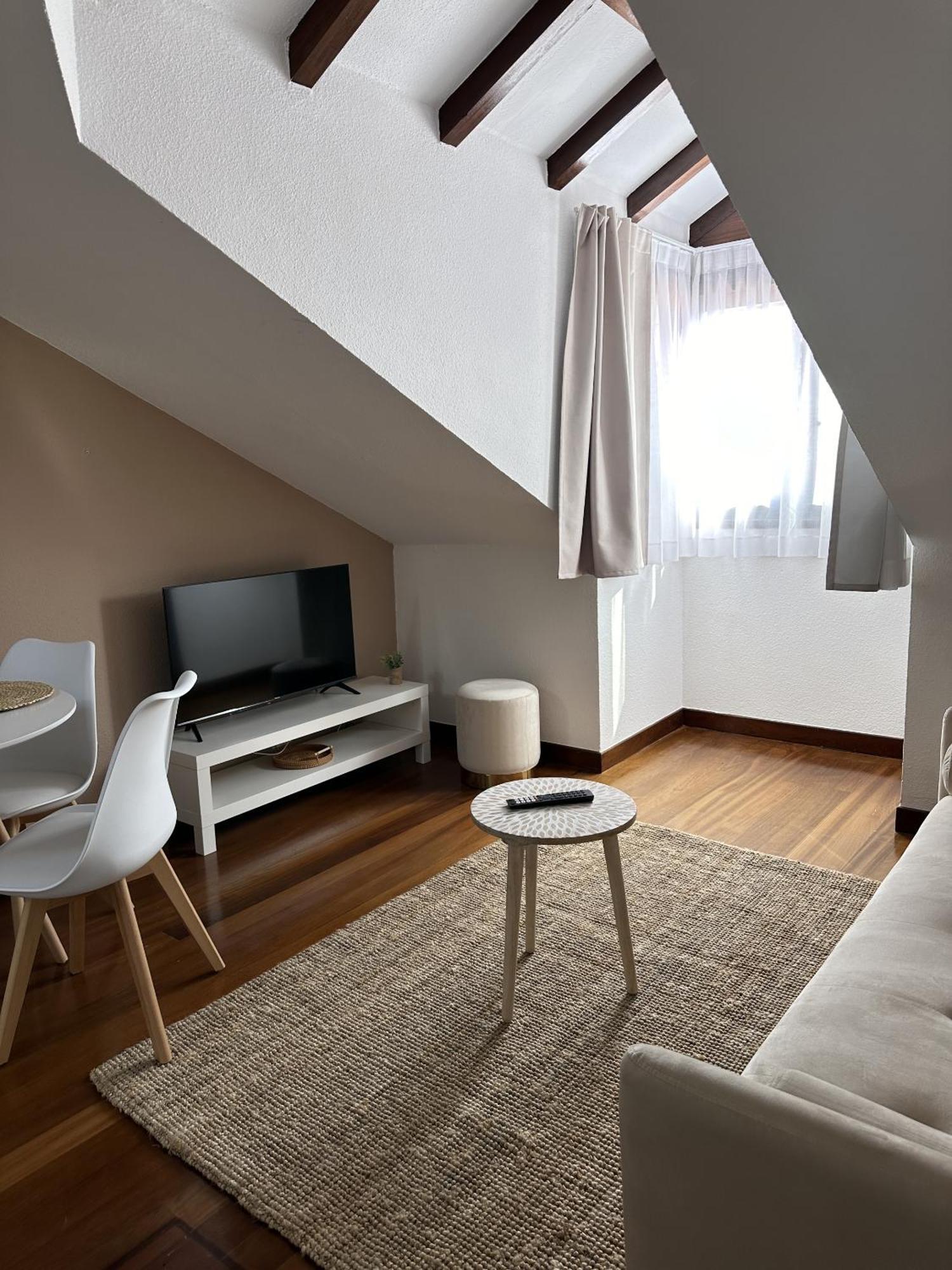 Apartamentos Val De Comillas Eksteriør billede